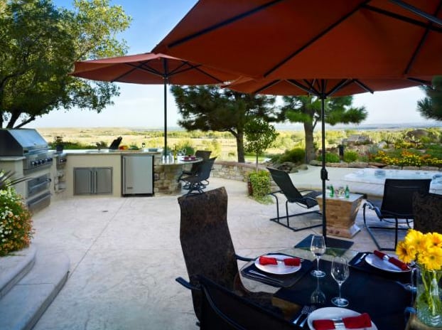 Barber establishing shot1 outdoor kitchen ideas