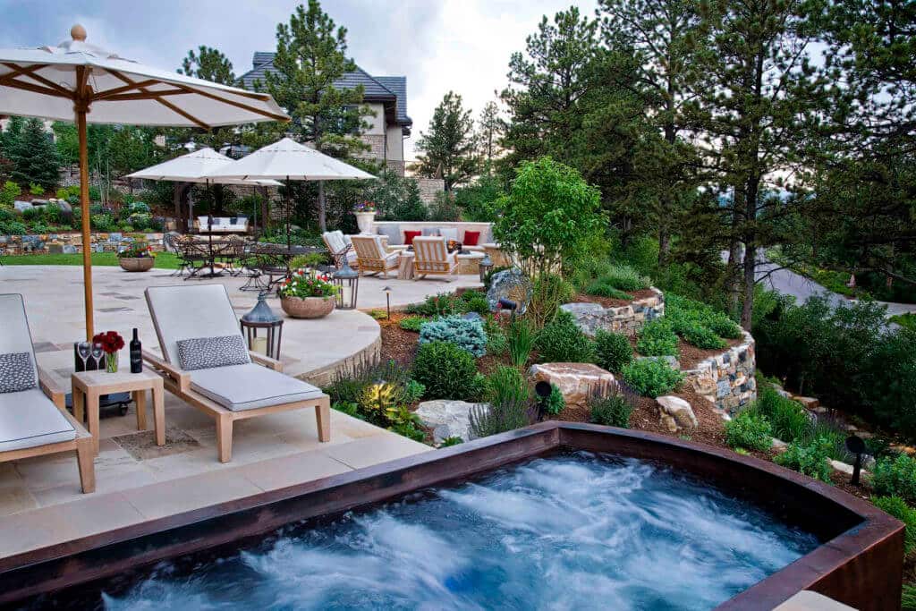 outdoor spa and patio lounge area