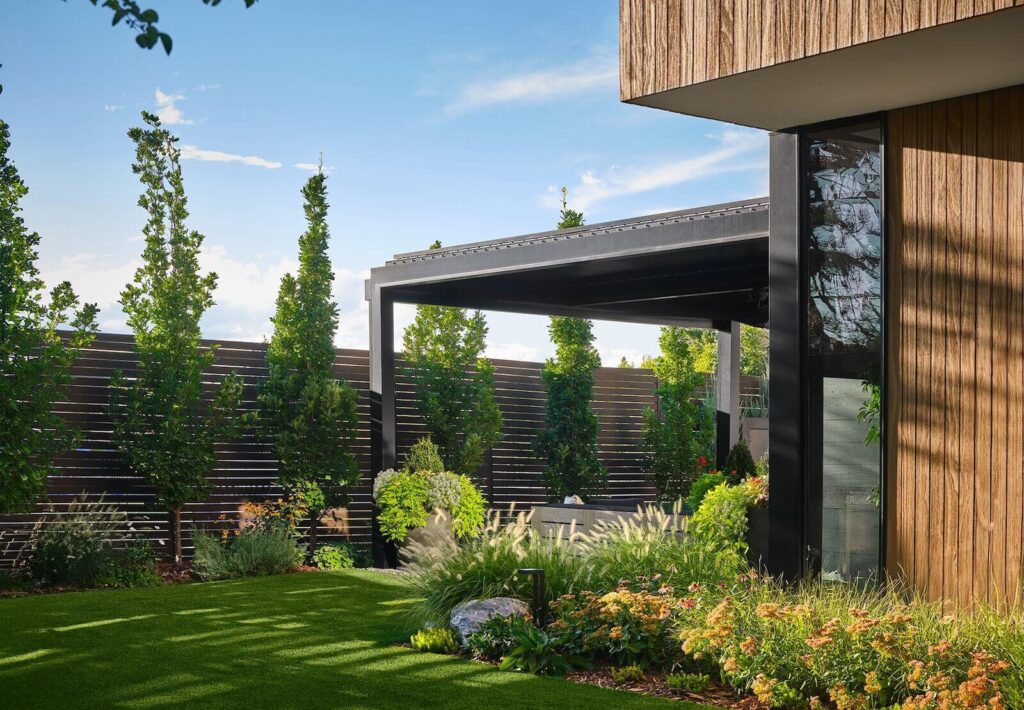 high end modern landscape