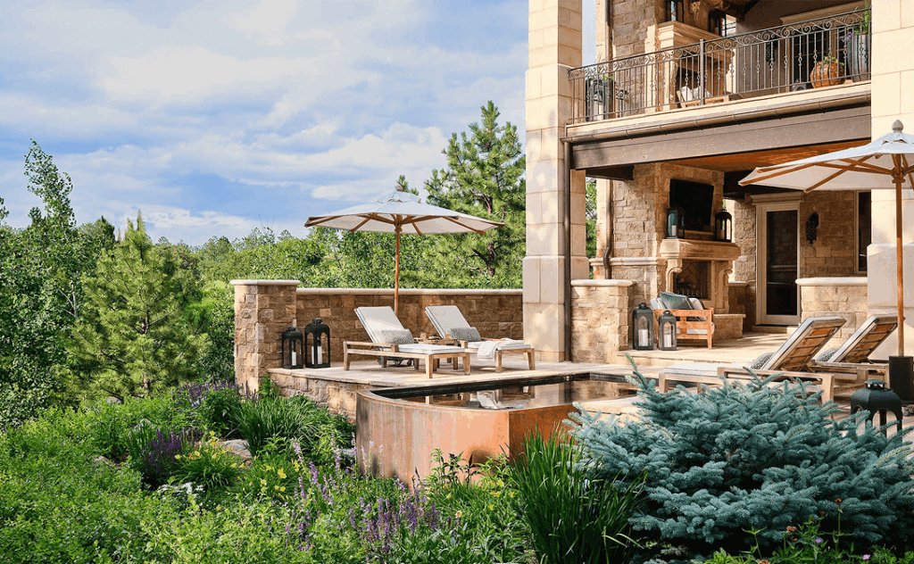 unique mountain house landscaping